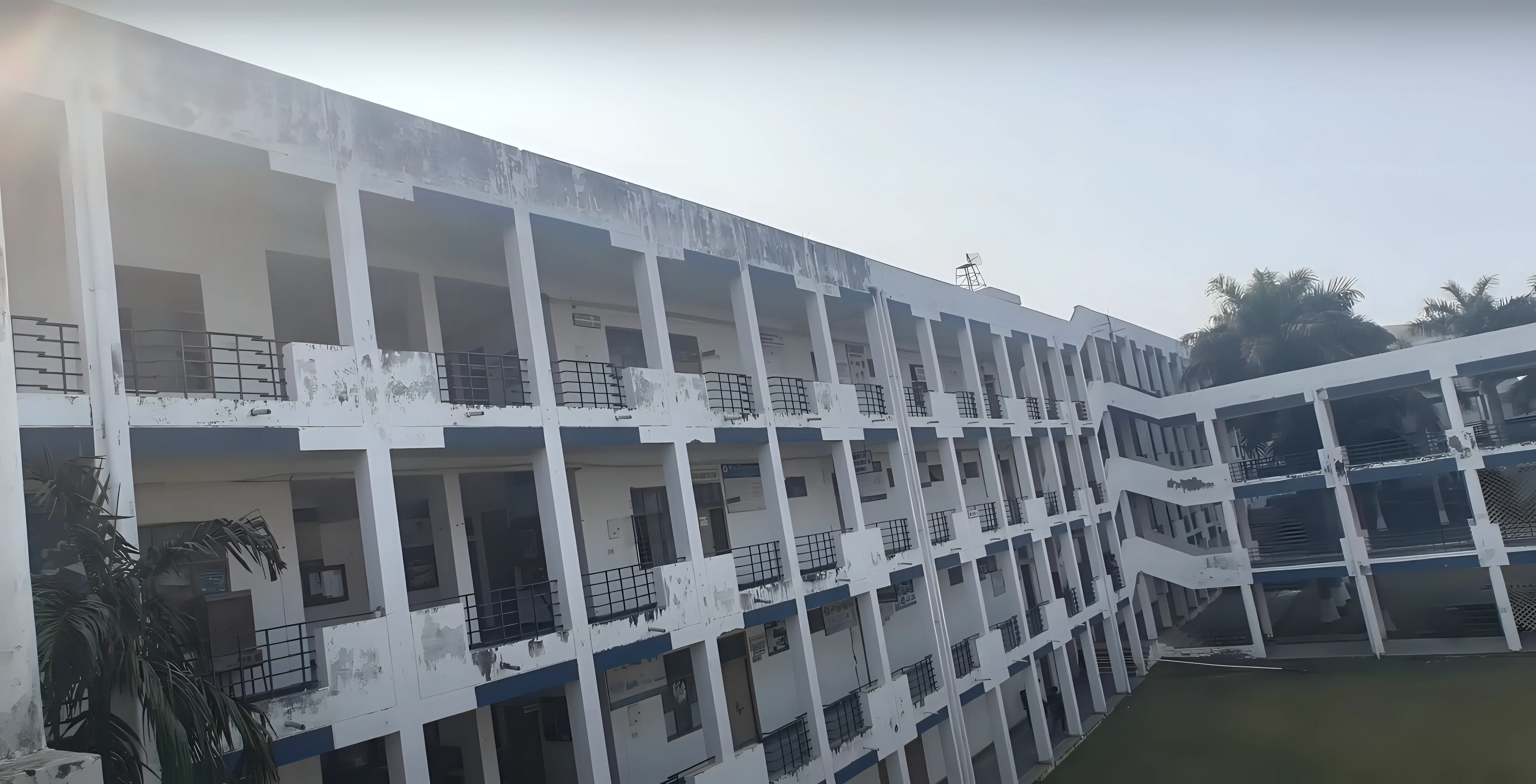 Radharaman Engineering College Bhopal Campus photo 18